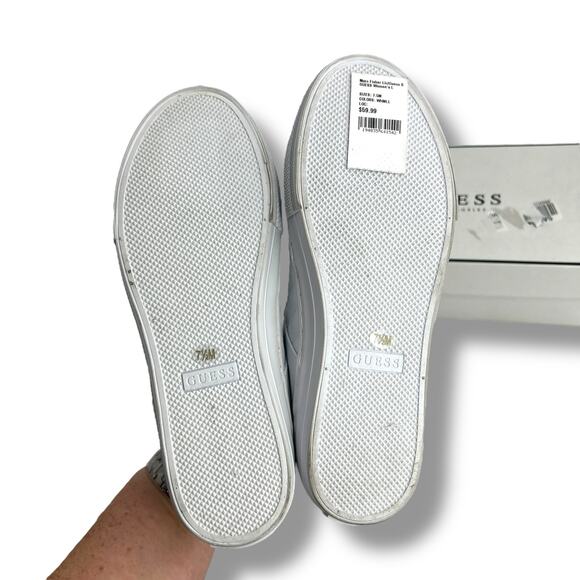 NEW Guess White Sneakers 7.5 Gold Embellished Loven Lace Up Sneakers Quilted - Picture 4 of 13